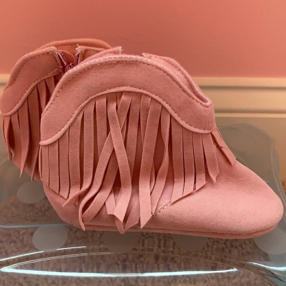BUNDLE - Baby Fringe Boots - Picture 2 of 5